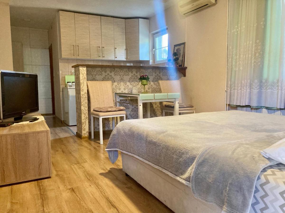 Apartment Milos Beograd Rom bilde