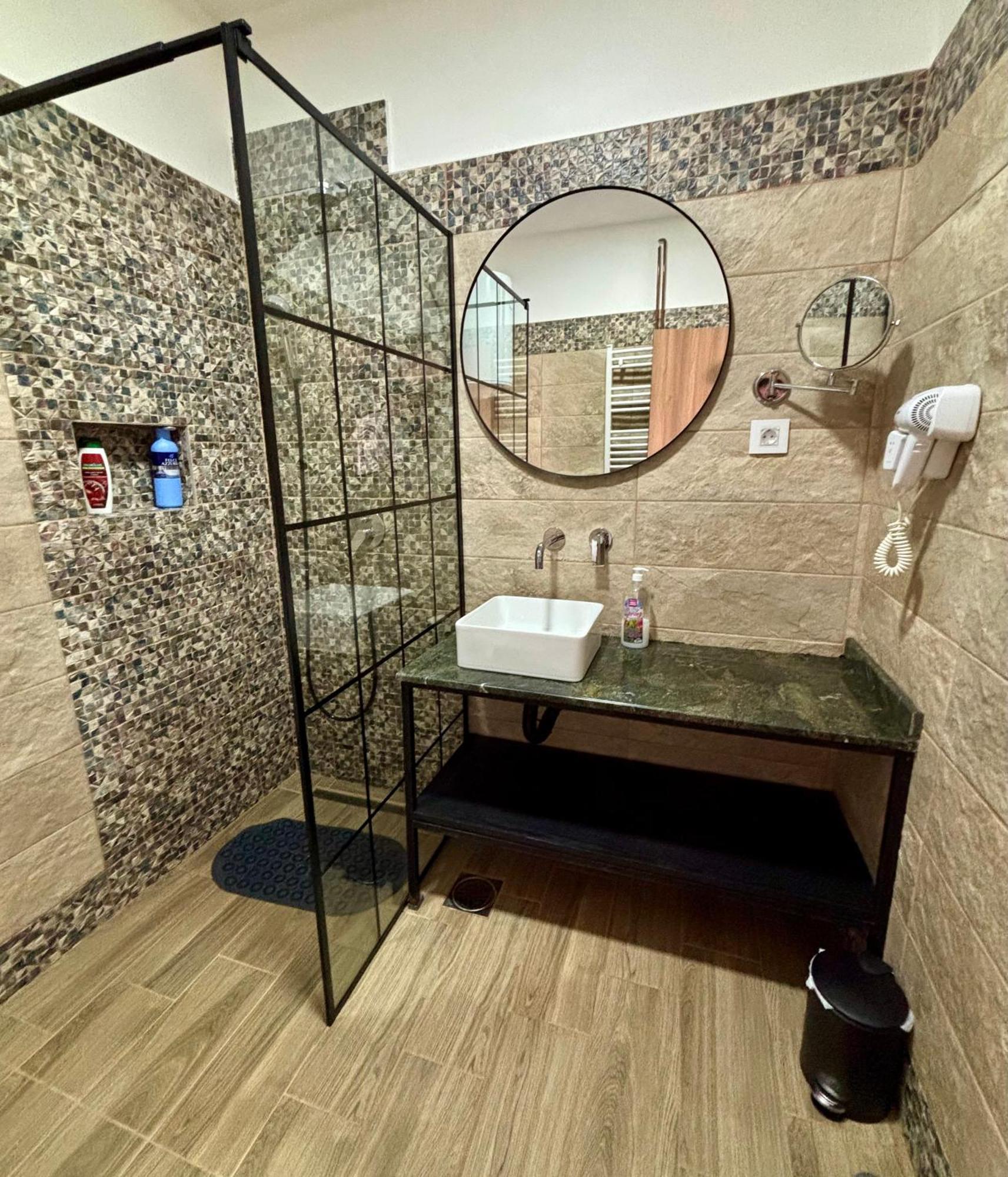 Apartment Milos Beograd Eksteriør bilde
